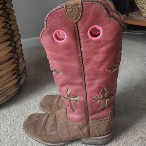 Ariat boots, Girls size 13
